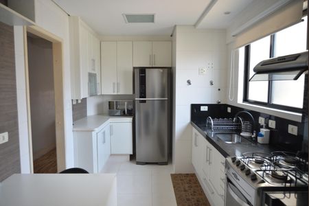 Apartamento à venda com 82m², 2 quartos e 2 vagasCozinha