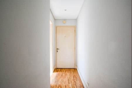 Apartamento à venda com 82m², 2 quartos e 2 vagasCorredor