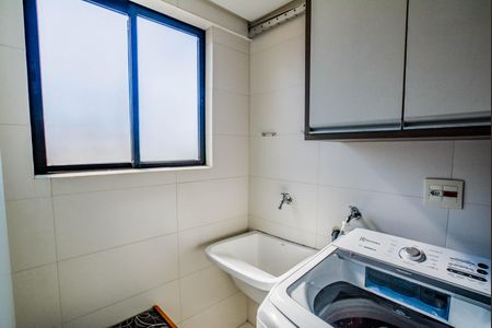 Apartamento à venda com 82m², 2 quartos e 2 vagasÁrea de Serviço