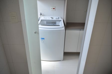 Apartamento à venda com 82m², 2 quartos e 2 vagasÁrea de Serviço