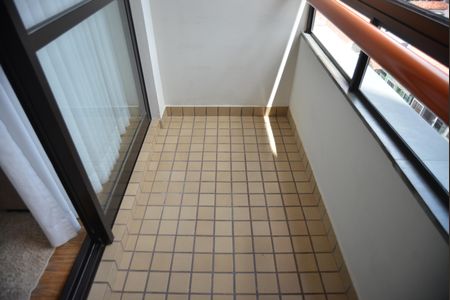 Apartamento à venda com 82m², 2 quartos e 2 vagasVaranda da Sala