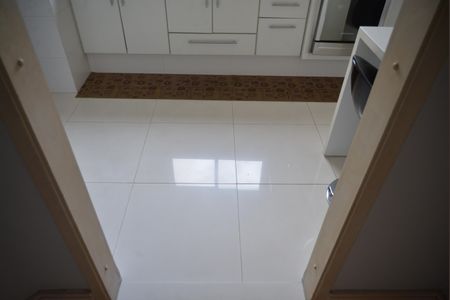 Apartamento à venda com 82m², 2 quartos e 2 vagasCozinha