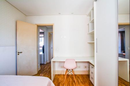 Apartamento à venda com 82m², 2 quartos e 2 vagasQuarto 1