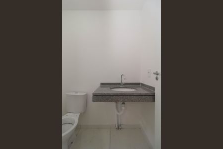 Banheiro da Suíte de kitnet/studio à venda com 1 quarto, 25m² em Pinheiros, São Paulo