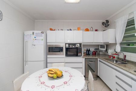 Casa para alugar com 120m², 2 quartos e 1 vagaCozinha