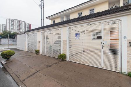 Casa para alugar com 120m², 2 quartos e 1 vagaFachada