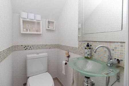 Casa para alugar com 120m², 2 quartos e 1 vagaLavabo