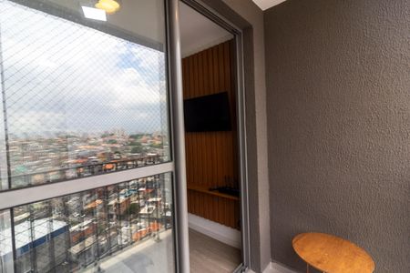 Apartamento para alugar com 46m², 2 quartos e 1 vaga Apartamento para alugar com 46m², 2 quartos e 1 vagaVaranda