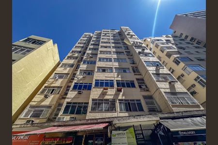 Apartamento à venda com 73m², 2 quartos e sem vaga