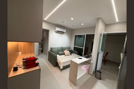 Apartamento à venda com 40m², 1 quarto e 1 vaga Apartamento à venda com 40m², 1 quarto e 1 vagaSala