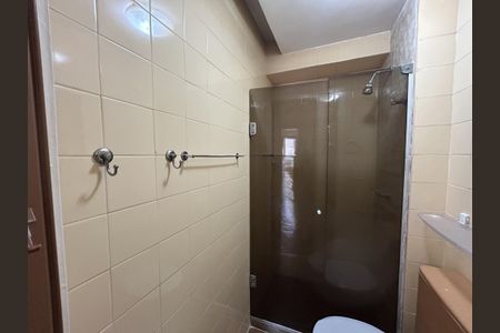 Apartamento à venda com 885m², 3 quartos e sem vagaBanheiro Social