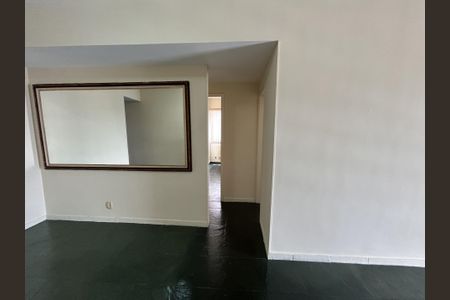 Apartamento à venda com 885m², 3 quartos e sem vagaCorredor