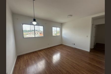 Sala de apartamento para alugar com 2 quartos, 54m² em Chácaras São Luís, Barueri