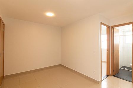Apartamento para alugar com 40m², 2 quartos e 1 vagaSala
