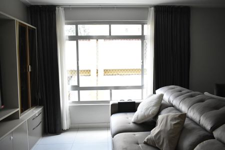 Sala de apartamento à venda com 3 quartos, 87m² em Parque Imperial, São Paulo