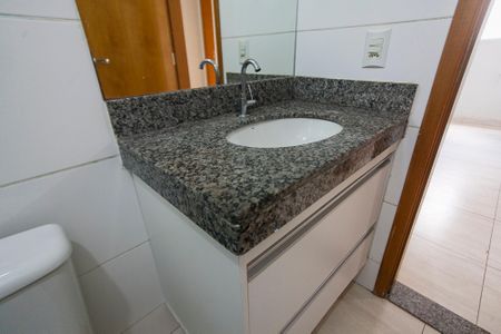 Apartamento para alugar com 63m², 3 quartos e 1 vaga Apartamento para alugar com 63m², 3 quartos e 1 vagaBanheiro Social