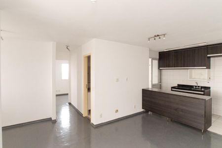 Sala de apartamento para alugar com 2 quartos, 72m² em Vila Isolina Mazzei, São Paulo