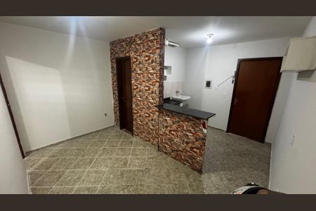 Apartamento para alugar com 1 quarto, 50m² em Qse 9, Brasília
