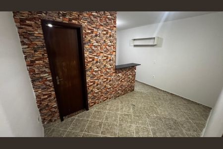 Apartamento para alugar com 1 quarto, 50m² em Qse 9, Brasília