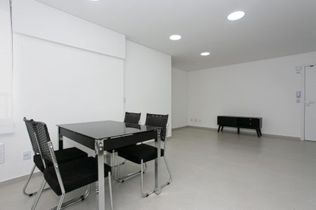Apartamento para alugar com 63m², 2 quartos e 1 vaga Apartamento para alugar com 63m², 2 quartos e 1 vagaSala