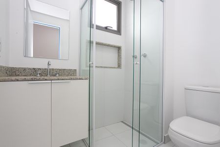 Apartamento para alugar com 63m², 2 quartos e 1 vaga Apartamento para alugar com 63m², 2 quartos e 1 vagaBanheiro da Suíte