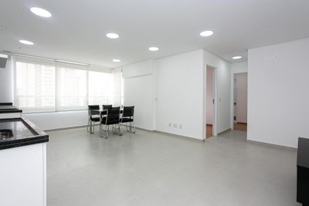 Apartamento para alugar com 63m², 2 quartos e 1 vaga Apartamento para alugar com 63m², 2 quartos e 1 vagaSala