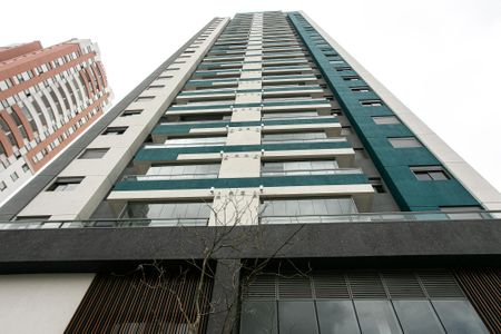 Apartamento para alugar com 63m², 2 quartos e 1 vaga Apartamento para alugar com 63m², 2 quartos e 1 vagaFachada