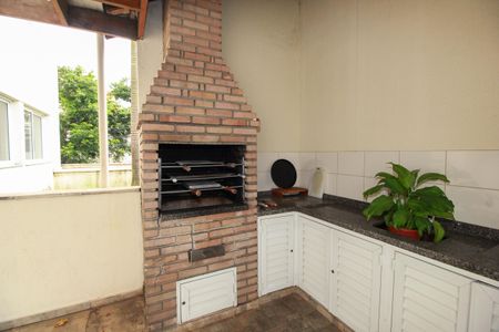 Apartamento à venda com 65m², 2 quartos e 2 vagas Apartamento à venda com 65m², 2 quartos e 2 vagasChurrasqueira