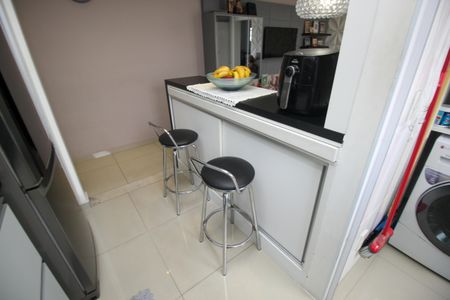 Apartamento à venda com 65m², 2 quartos e 2 vagas Apartamento à venda com 65m², 2 quartos e 2 vagasCozinha