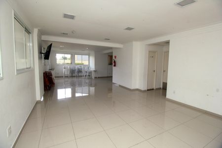 Apartamento à venda com 65m², 2 quartos e 2 vagas Apartamento à venda com 65m², 2 quartos e 2 vagasSalão de Festas