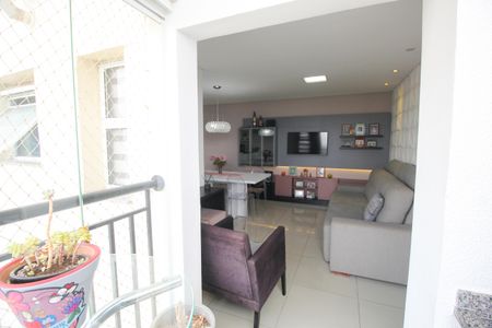 Apartamento à venda com 65m², 2 quartos e 2 vagas Apartamento à venda com 65m², 2 quartos e 2 vagasVaranda da Sala