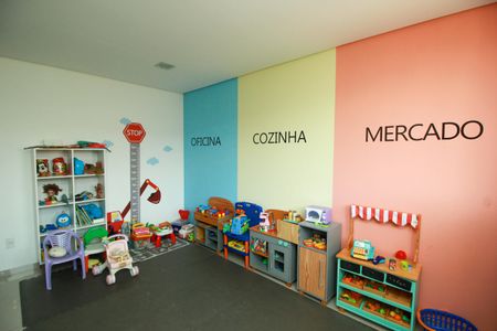 Apartamento à venda com 65m², 2 quartos e 2 vagas Apartamento à venda com 65m², 2 quartos e 2 vagasBrinquedoteca