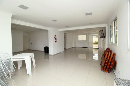 Apartamento à venda com 65m², 2 quartos e 2 vagas Apartamento à venda com 65m², 2 quartos e 2 vagasSalão de Festas