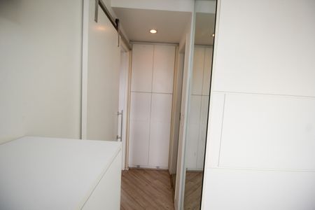 Apartamento à venda com 65m², 2 quartos e 2 vagas Apartamento à venda com 65m², 2 quartos e 2 vagasSuíte