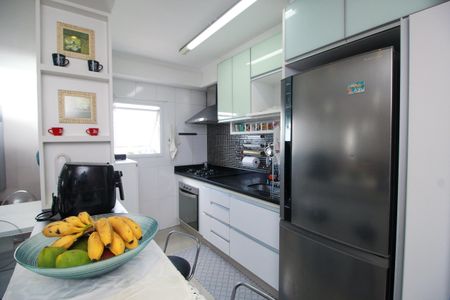 Apartamento à venda com 65m², 2 quartos e 2 vagas Apartamento à venda com 65m², 2 quartos e 2 vagasCozinha