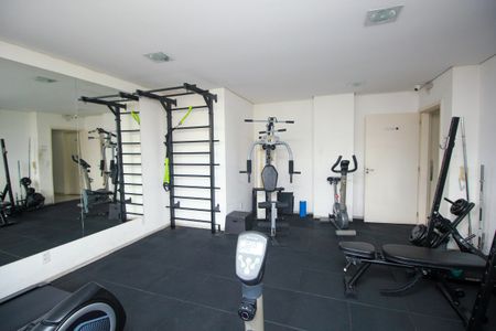 Apartamento à venda com 65m², 2 quartos e 2 vagas Apartamento à venda com 65m², 2 quartos e 2 vagasAcademia