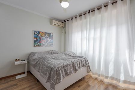 Apartamento à venda com 120m², 2 quartos e 2 vagas Apartamento à venda com 120m², 2 quartos e 2 vagasQuarto 2