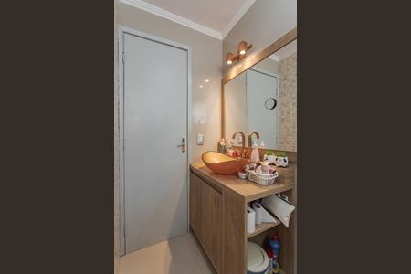 Apartamento à venda com 120m², 2 quartos e 2 vagas Apartamento à venda com 120m², 2 quartos e 2 vagasBanheiro