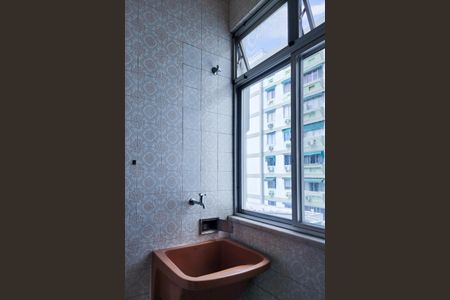 Apartamento à venda com 80m², 2 quartos e 1 vaga Apartamento à venda com 80m², 2 quartos e 1 vagaÁrea de Serviço