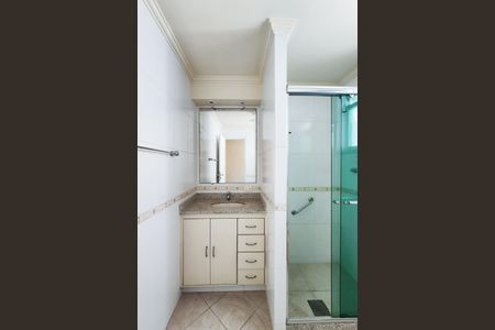 Apartamento à venda com 80m², 2 quartos e 1 vaga Apartamento à venda com 80m², 2 quartos e 1 vagaBanheiro