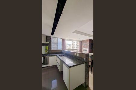 Apartamento à venda com 97m², 3 quartos e 2 vagasCozinha