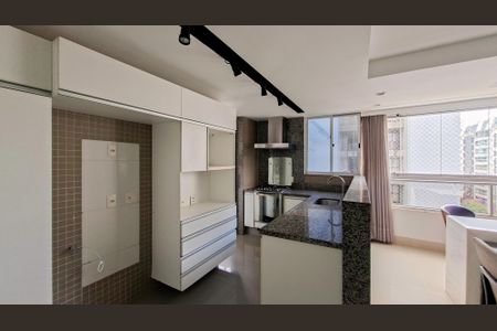 Sala de apartamento para alugar com 2 quartos, 97m² em Santo Antônio, Belo Horizonte