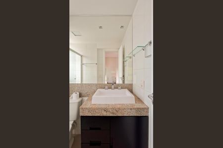 Apartamento à venda com 97m², 3 quartos e 2 vagasBanheiro da Suíte