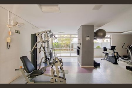 Apartamento à venda com 97m², 3 quartos e 2 vagasÁrea comum - Academia