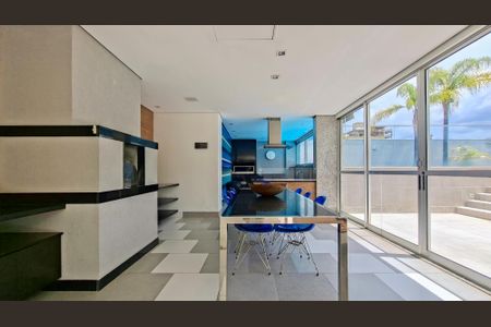 Apartamento à venda com 97m², 3 quartos e 2 vagasÁrea comum - Salão de festas