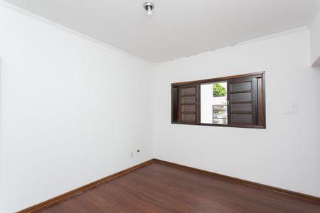 Casa para alugar com 124m², 2 quartos e 2 vagasSuíte 2