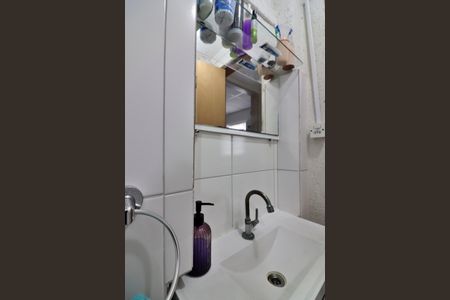 Casa à venda com 124m², 2 quartos e 2 vagasBanheiro Social