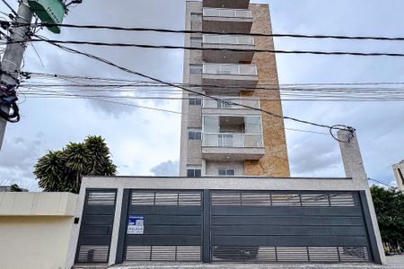 Apartamento para alugar com 44m², 2 quartos e 1 vagaFachada - Plaquinha