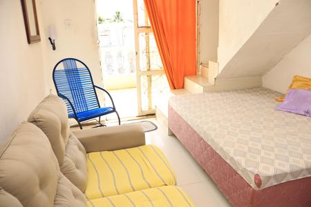 Sala de apartamento para alugar com 1 quarto, 45m² em Stella Maris, Salvador