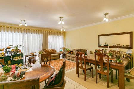 Sala de casa à venda com 4 quartos, 220m² em Cursino, São Paulo